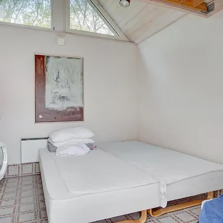 4 Bedroom Cozy In * Ebeltoft